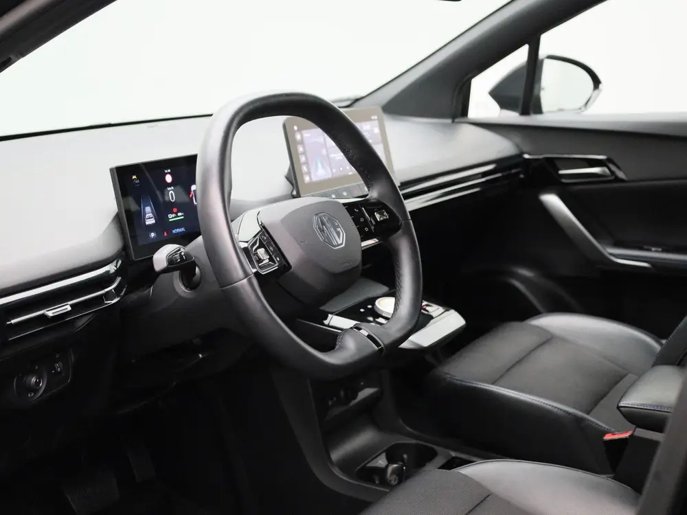 MG MG4 Long Range 64kWh Luxury uit 2023, foto 3