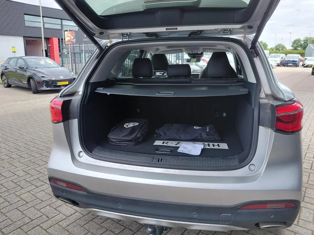 MG EHS 1.5 TGDI Luxury PHEV | Trekhaak | Apple carplay | And uit 2022, foto 4
