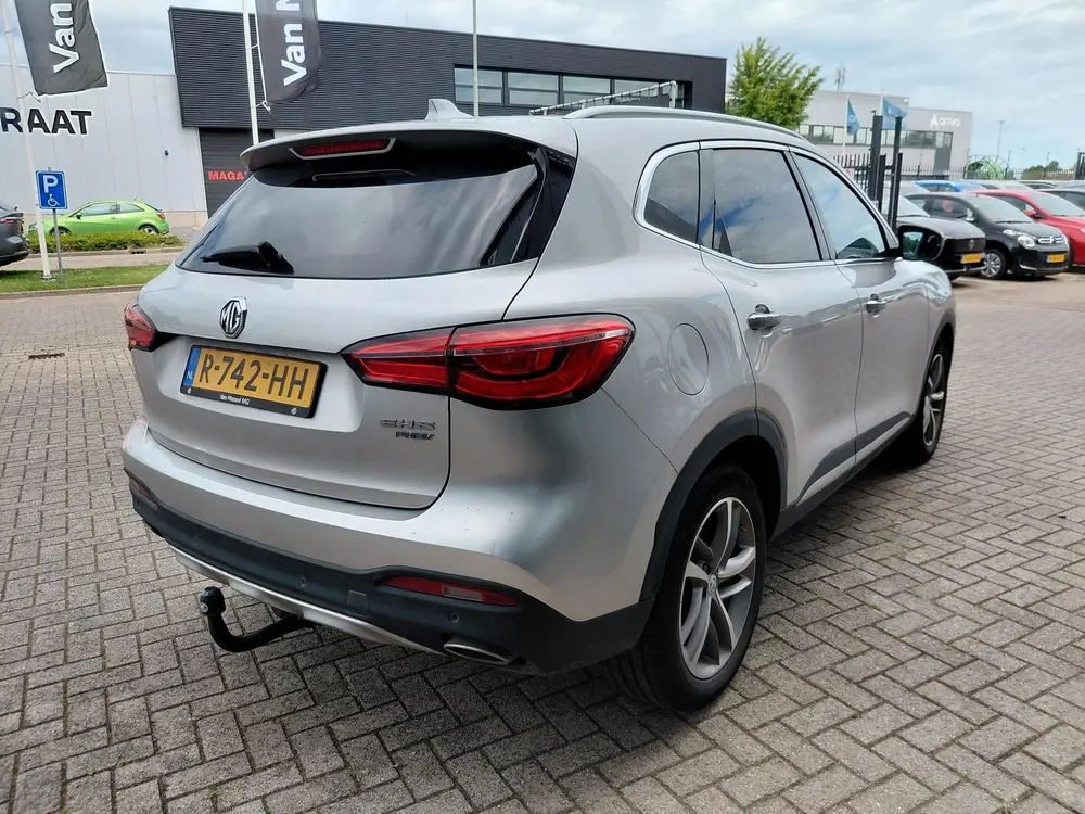 MG EHS 1.5 TGDI Luxury PHEV | Trekhaak | Apple carplay | And uit 2022, foto 6