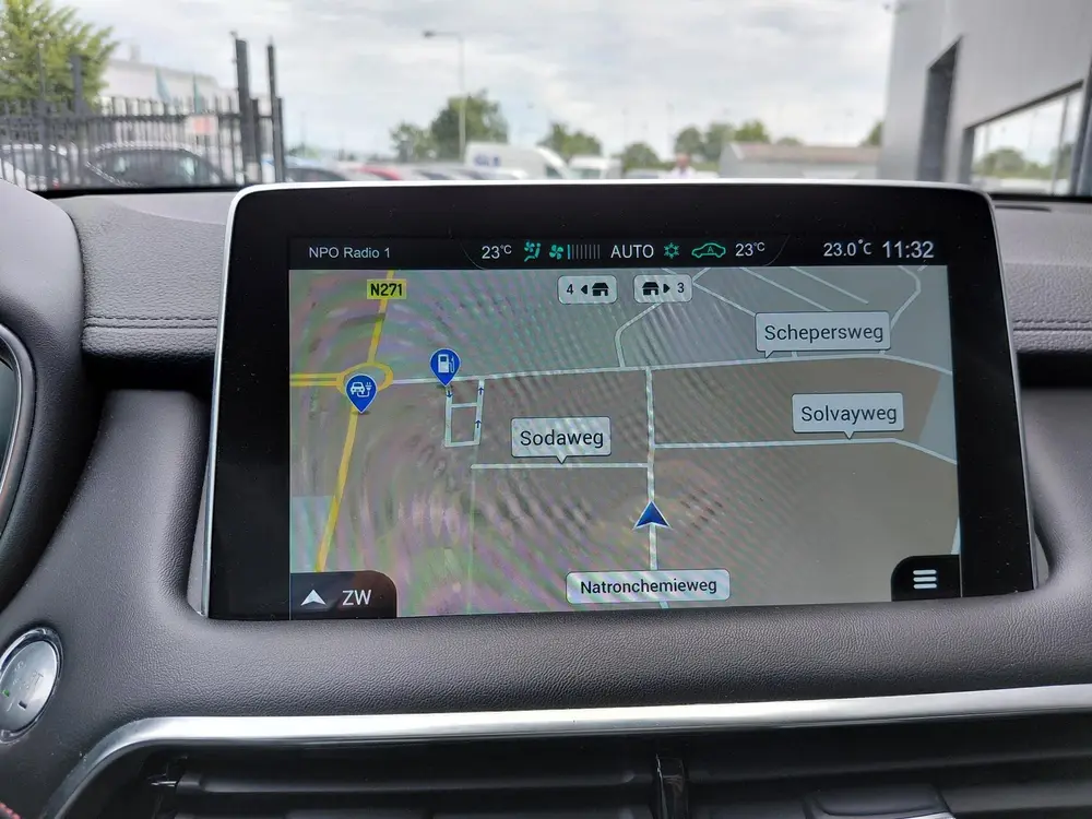 MG EHS 1.5 TGDI Luxury PHEV | Trekhaak | Apple carplay | And uit 2022, foto 9