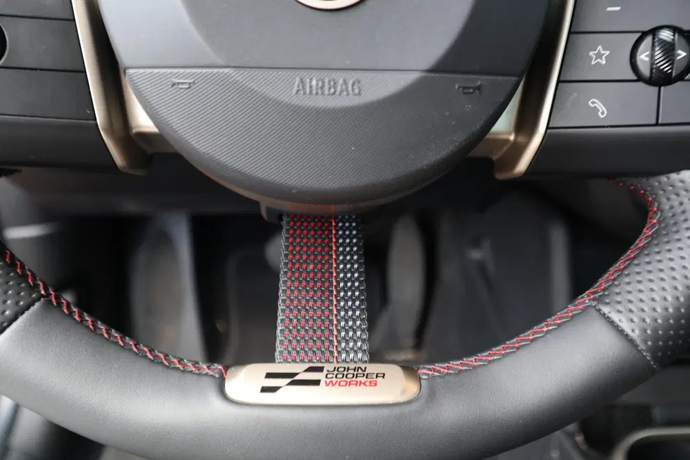 Mini John Cooper Works Cooper S uit 2025, foto 12