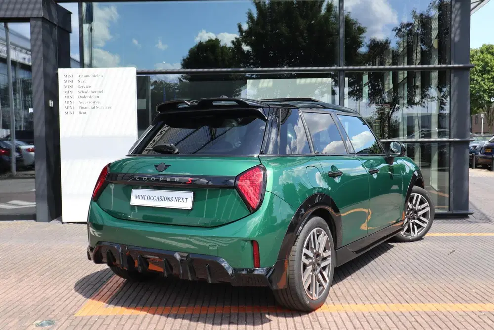 Mini John Cooper Works Cooper S uit 2025, foto 2