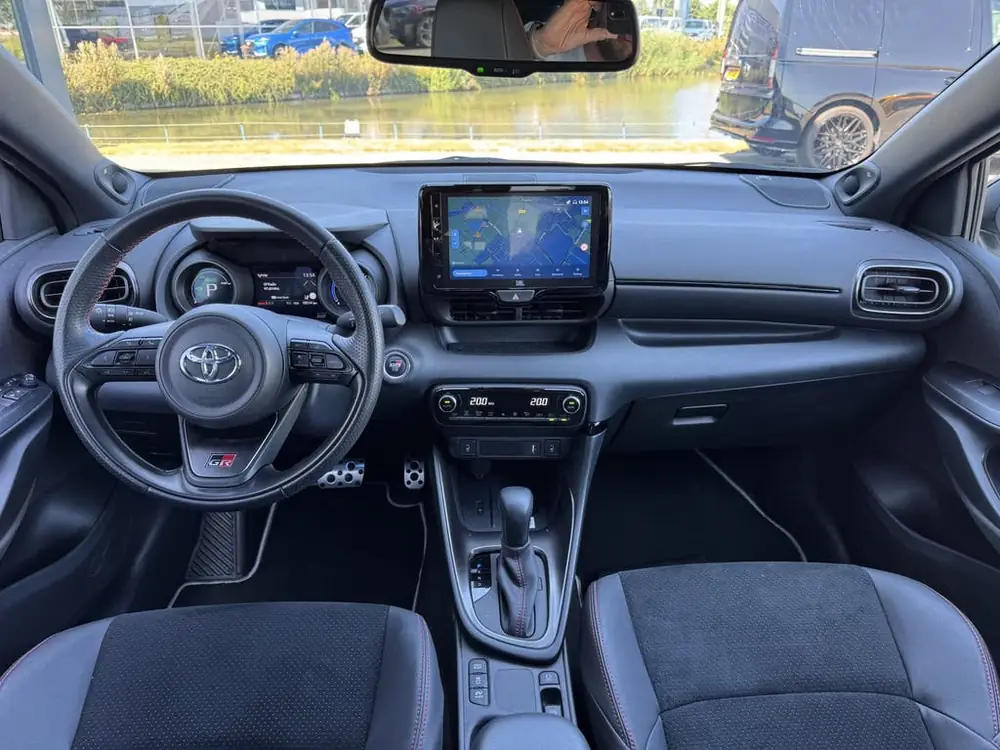 Toyota Yaris 1.5 Hybrid GR Sport | Full LED | Keyless | Carp uit 2023, foto 3