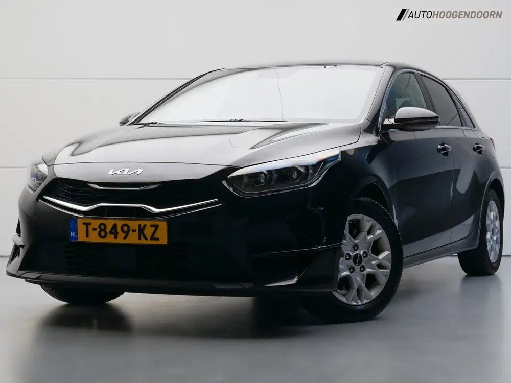 Kia Ceed 1.5 T-GDi MHEV DynamicLine Sport (APPLE CA uit 2023