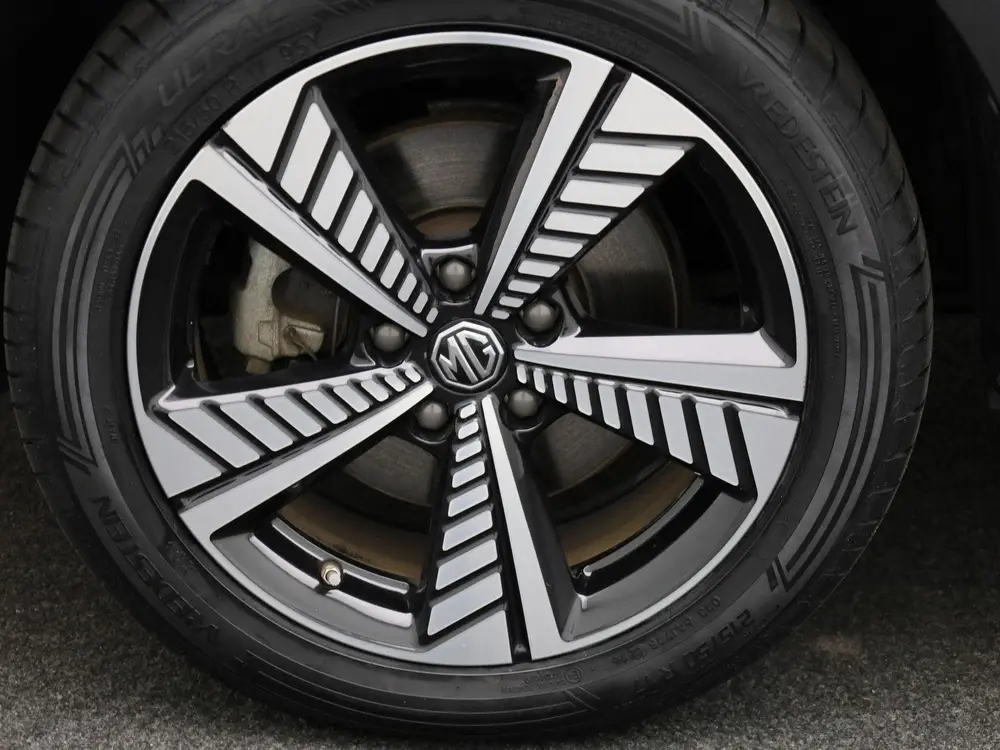 MG ZS EV Luxury 45 kWh uit 2021, foto 13