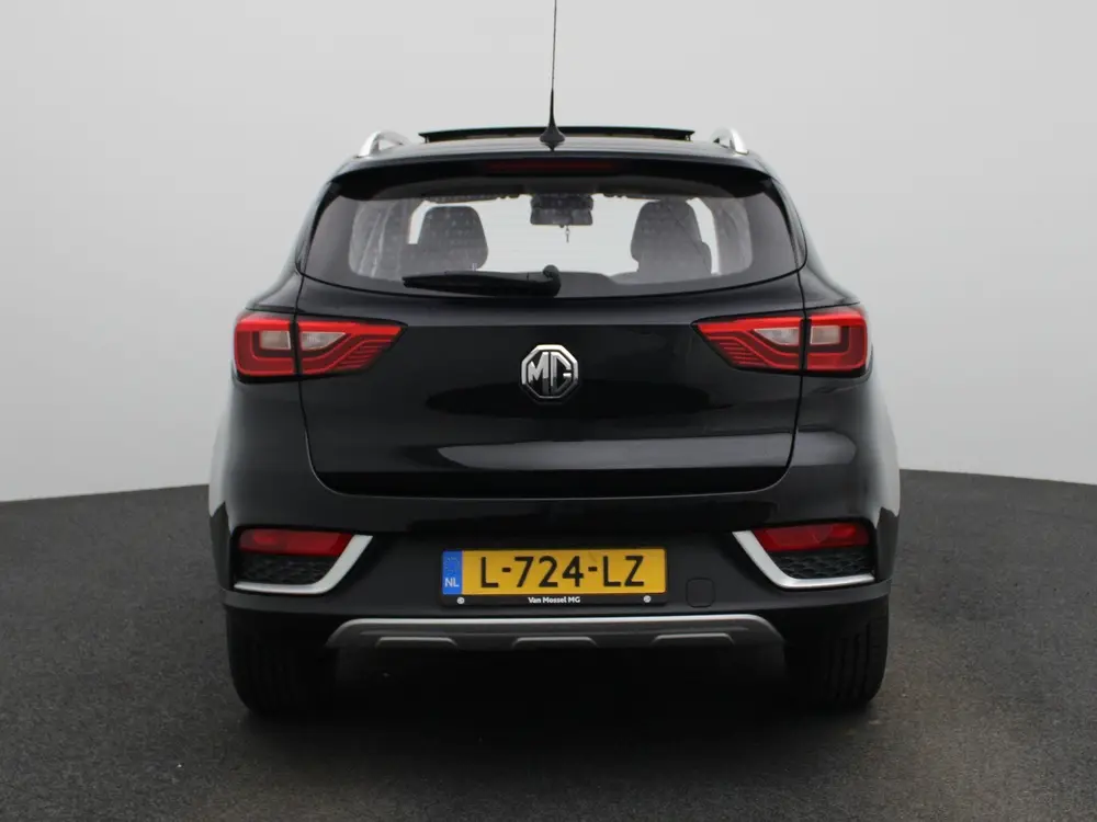 MG ZS EV Luxury 45 kWh uit 2021, foto 5