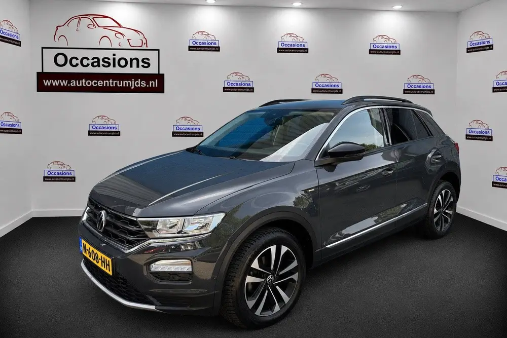 Volkswagen T-Roc 1.0 TSI Style Business uit 2021