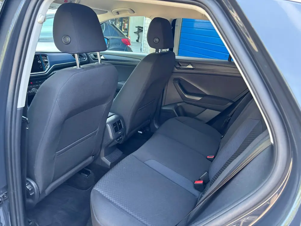 Volkswagen T-Roc 1.0 TSI Style Business uit 2021, foto 11