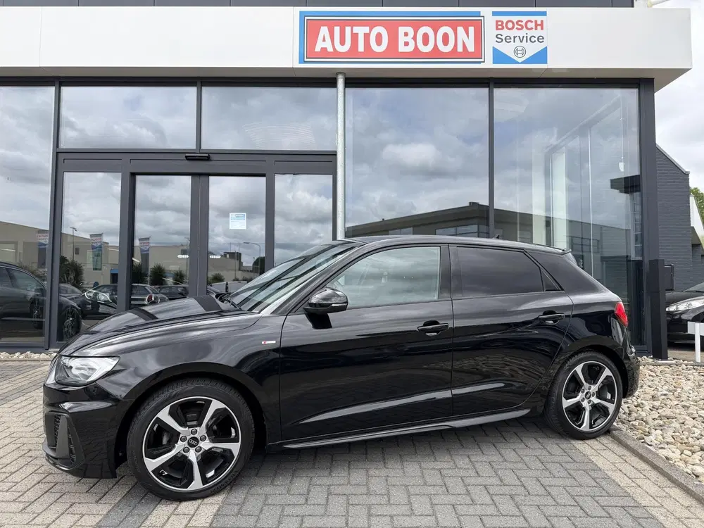 Audi A1 25 SPORT 2 x S-LINE APPCARPL uit 2022