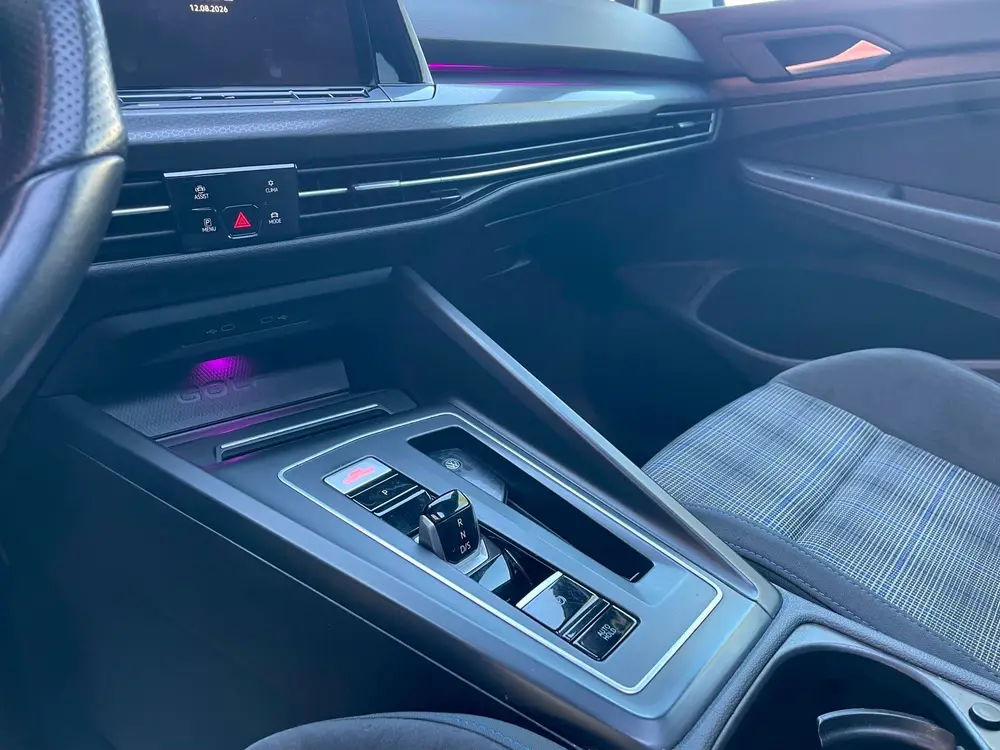 Volkswagen Golf 1.4 eHybrid GTE PANO|SFEER|ACC|CARPLAY| uit 2021, foto 17
