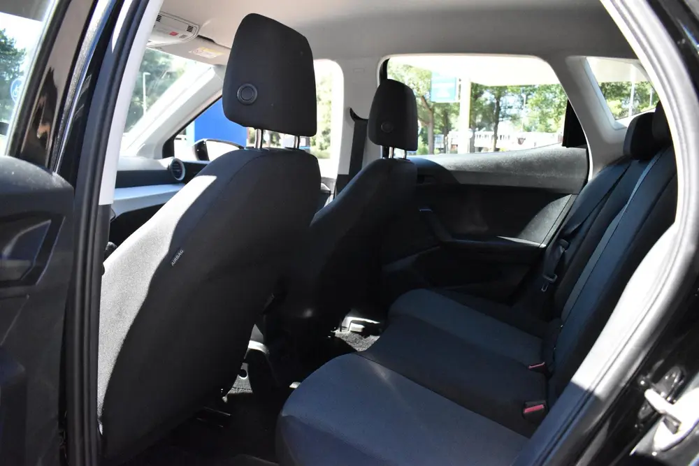 SEAT Arona 1.0 TSI Reference 100% Dealer Onderhouden uit 2023, foto 10