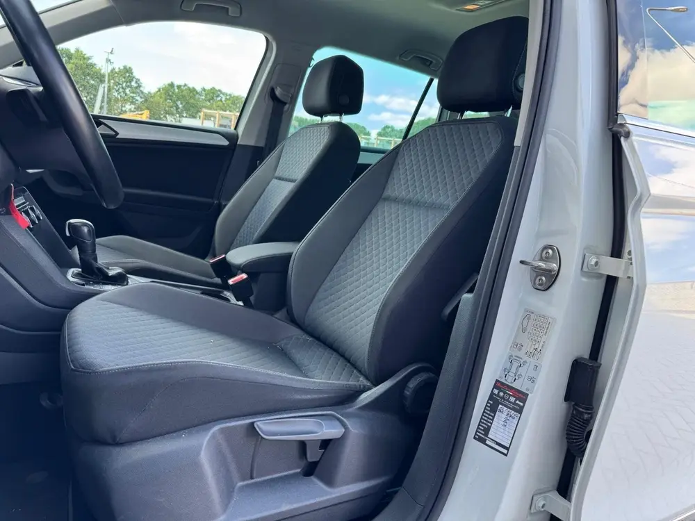 Volkswagen Tiguan 1.5 TSI R-Line | Full LED | CarPlay | Navi uit 2019, foto 5