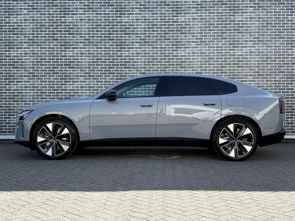 Volvo ES90 Single Motor Extended Range Plus Launch Ed uit 2026, foto 6