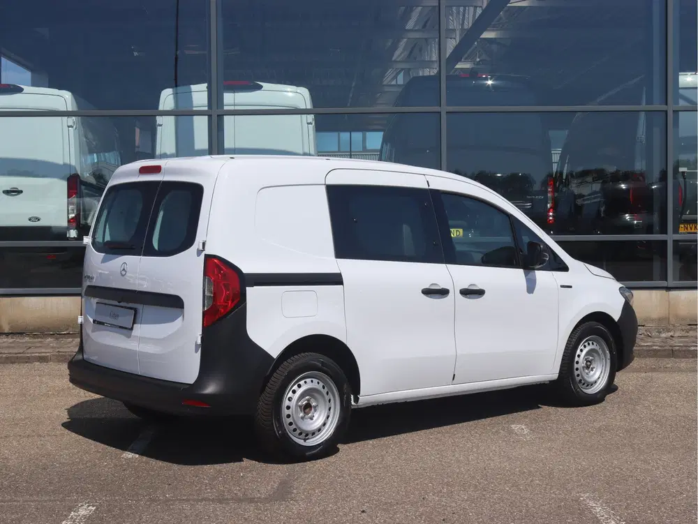 Mercedes-Benz Citan 112 Pro L1 51 kWh (bj 2026) uit 2026, foto 2