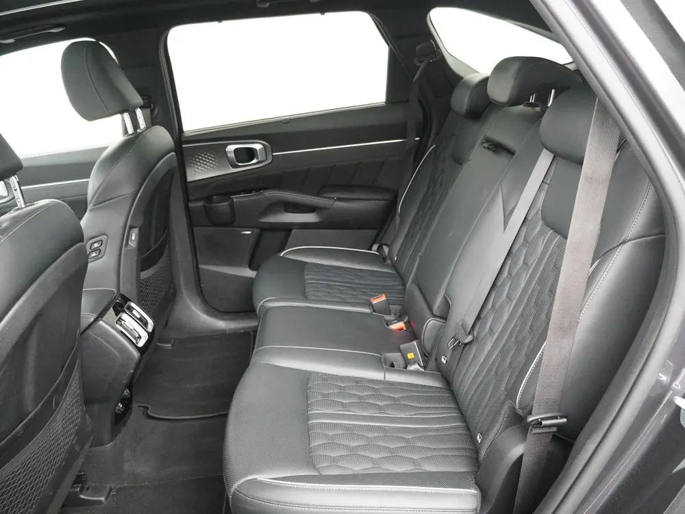 Kia Sorento 1.6 T-GDI Plug-in Hybrid 4WD ExecutiveLine uit 2022, foto 10