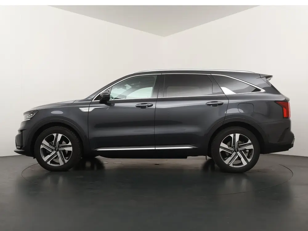 Kia Sorento 1.6 T-GDI Plug-in Hybrid 4WD ExecutiveLine uit 2022, foto 2