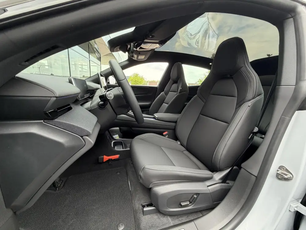 Polestar 4 Long Range Single motor 100 kWh 272PK uit 2025, foto 8