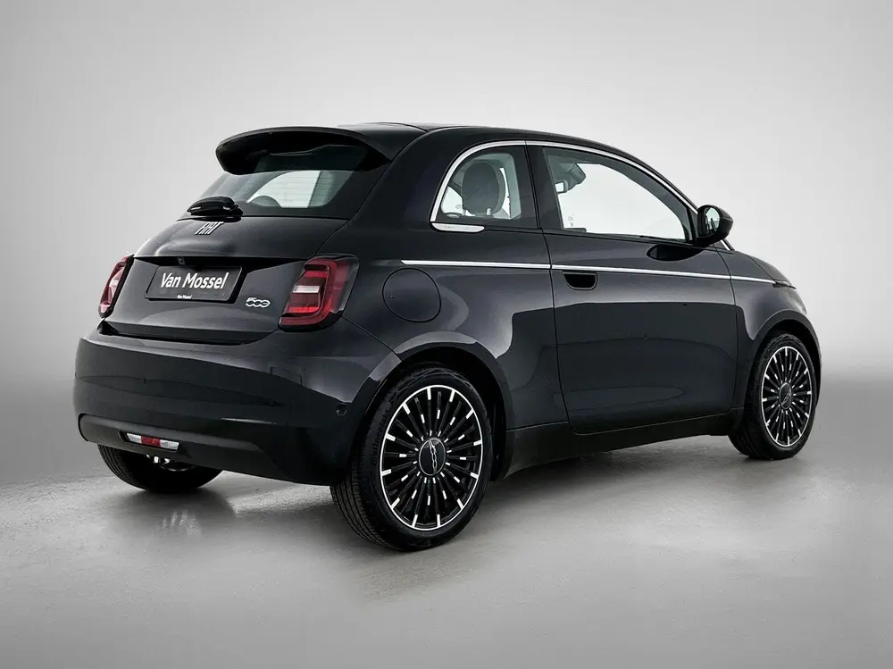 Fiat 500e 500e 42 kWh La Prima by Bocelli uit 2023, foto 4