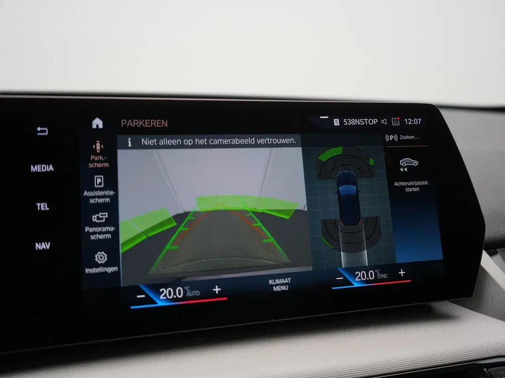 BMW iX1 xDrive30 67 kWh 313pk Dealer O.H. uit 2023, foto 9