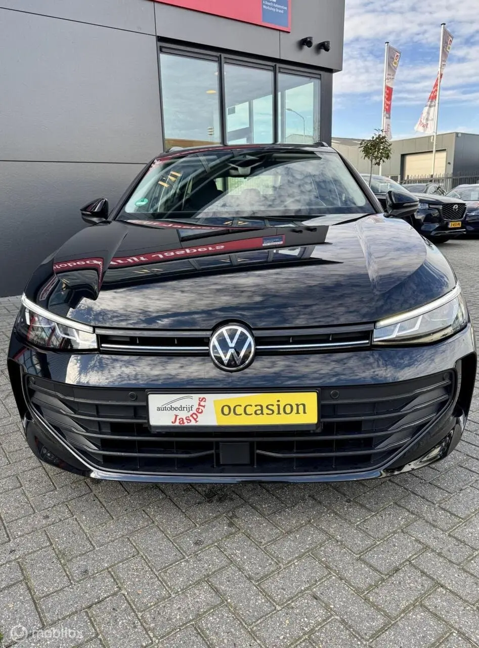 Volkswagen Passat Variant 1.5 eTSI uit 2024, foto 10
