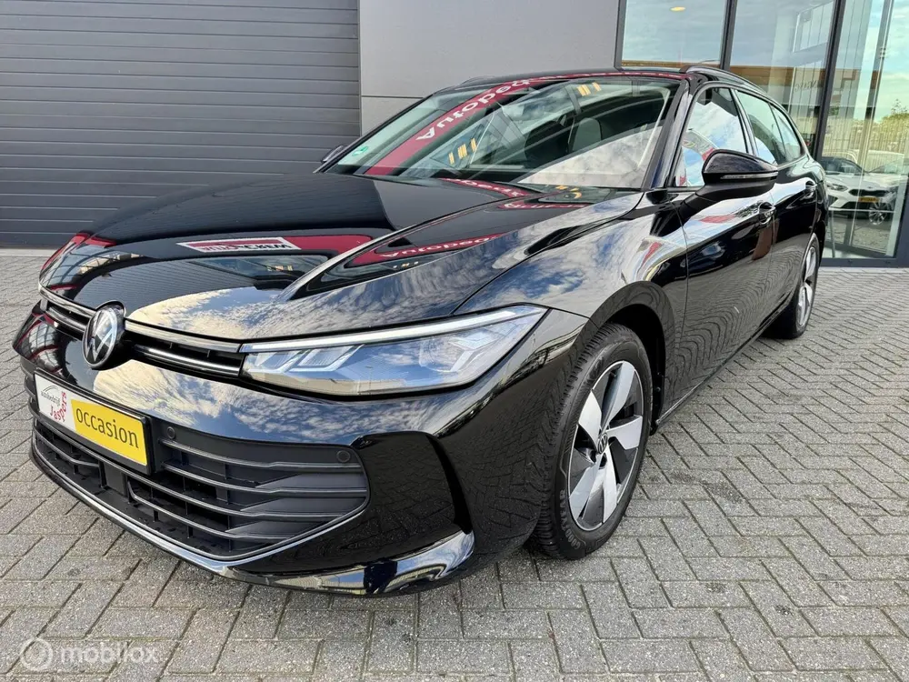Volkswagen Passat Variant 1.5 eTSI uit 2024, foto 3