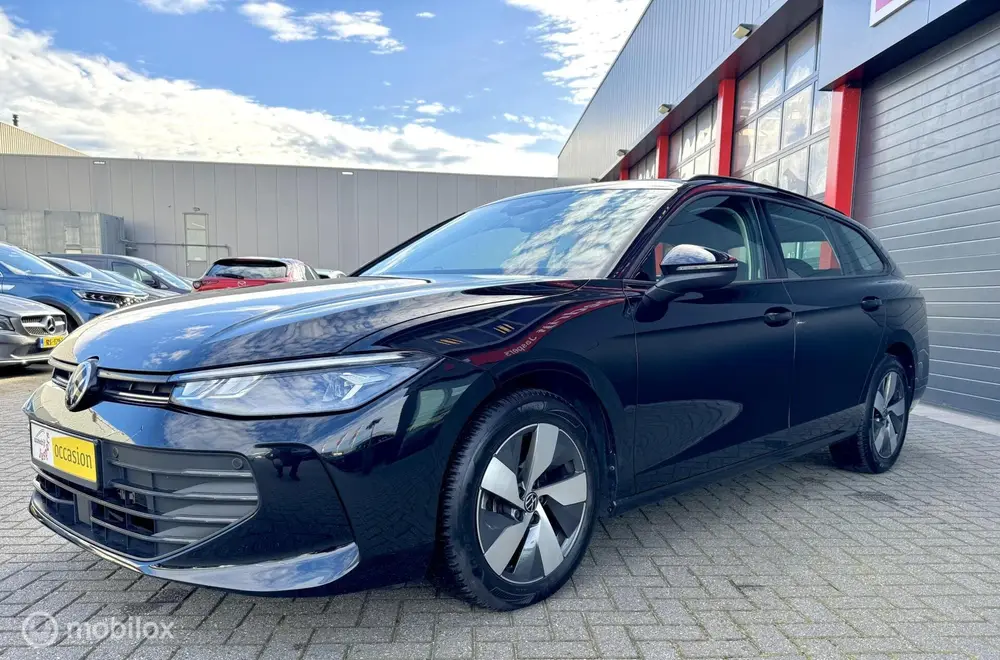Volkswagen Passat Variant 1.5 eTSI uit 2024, foto 7