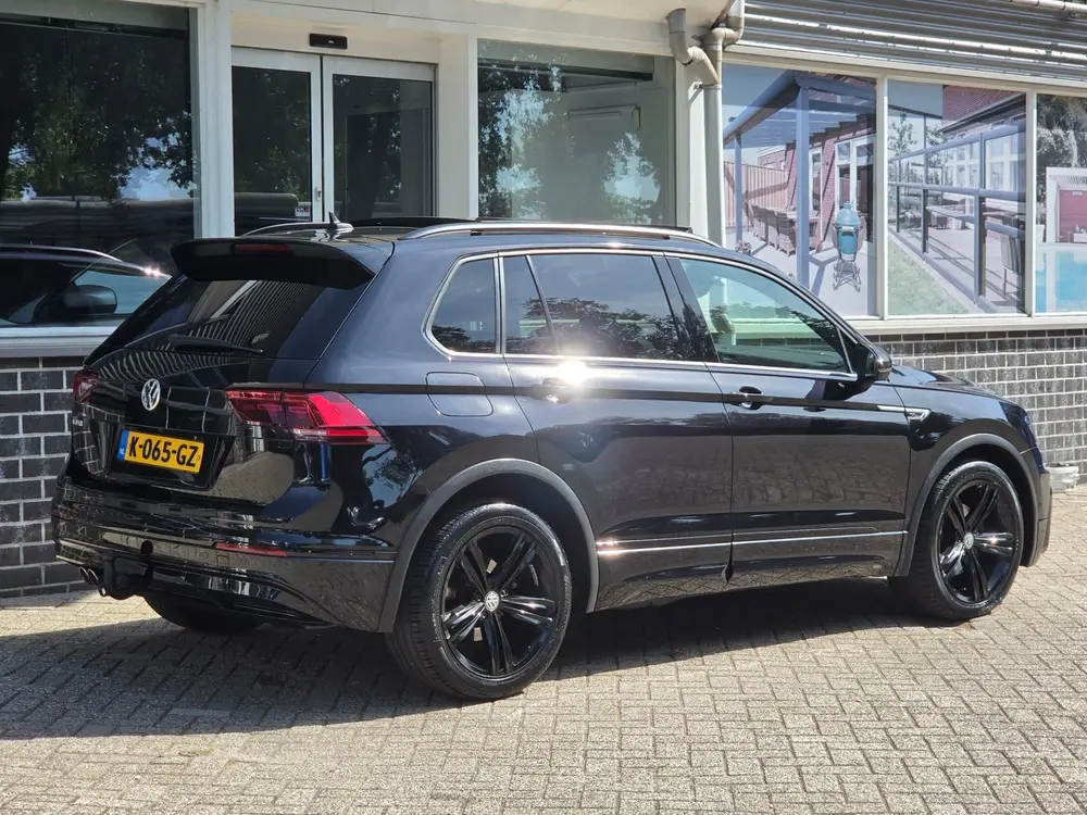 Volkswagen Tiguan 2.0 TDI Automaat 2X R-Line Leder Pano Came uit 2020, foto 5