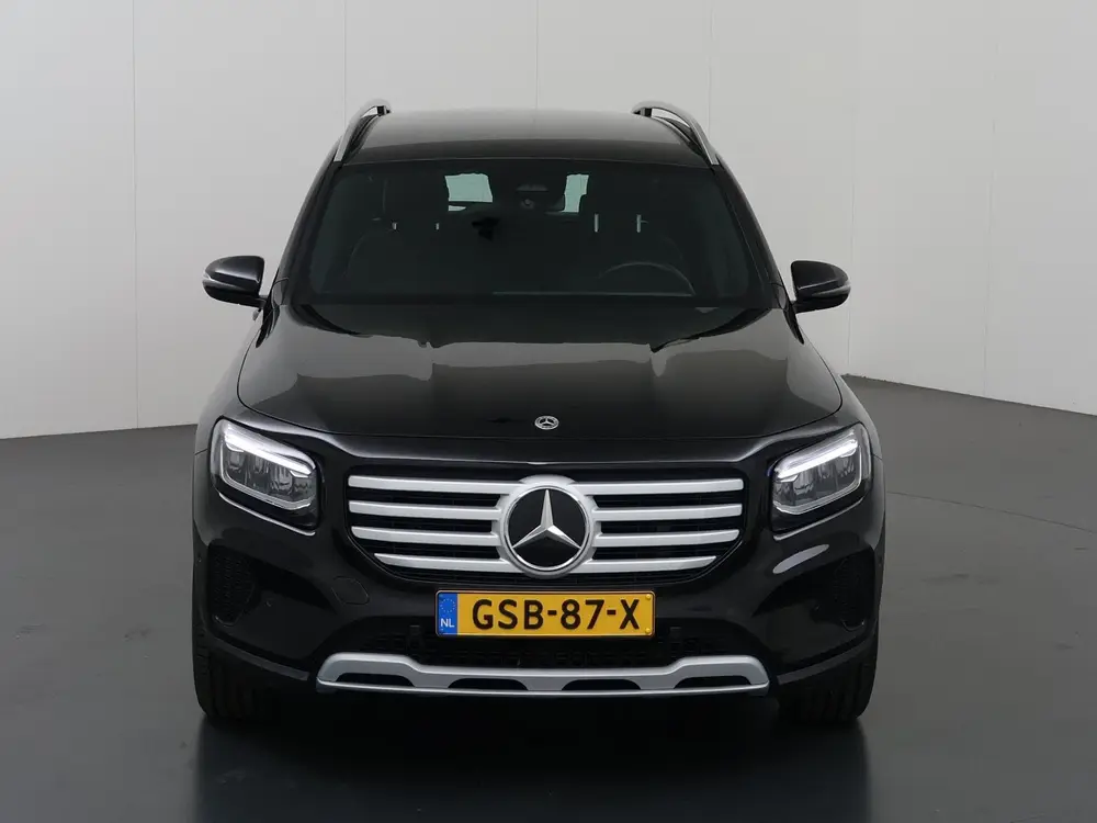 Mercedes-Benz GLB 180 Star Edition uit 2024, foto 3