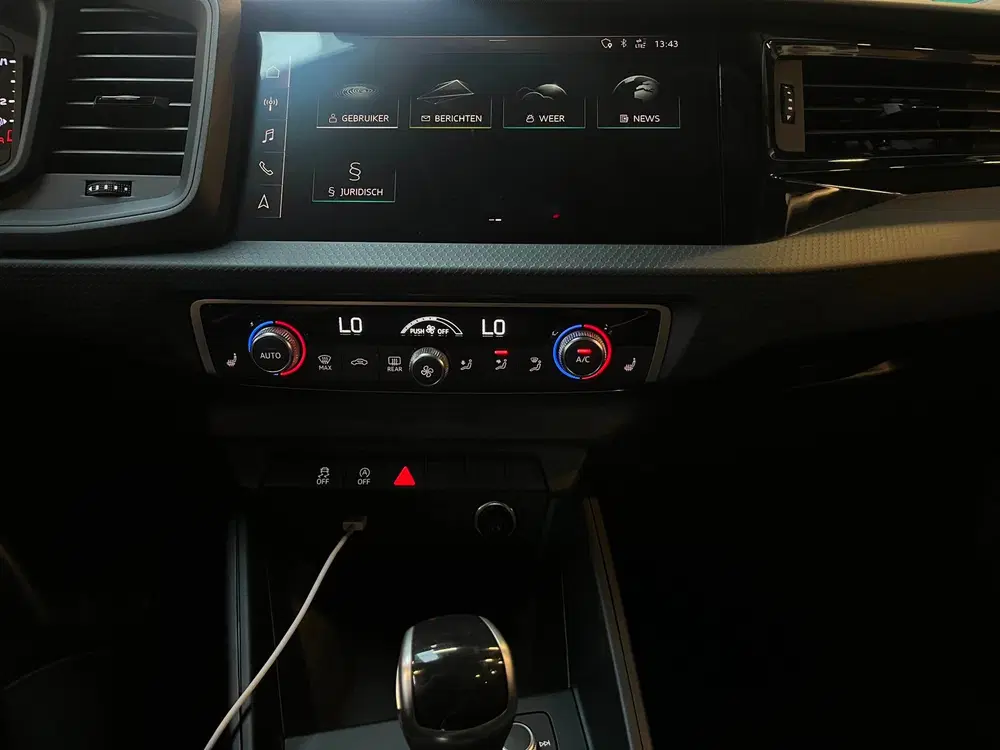 Audi A1 30 TFSI Advanced Led uit 2020, foto 19