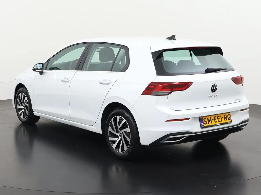 Volkswagen Golf 1.4 eHybrid Style | Camera | Zondag Open! uit 2022, foto 8
