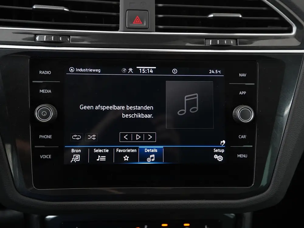 Volkswagen Tiguan 1.4 TSI eHybrid Life | Stoel & Stuurverwar uit 2022, foto 17