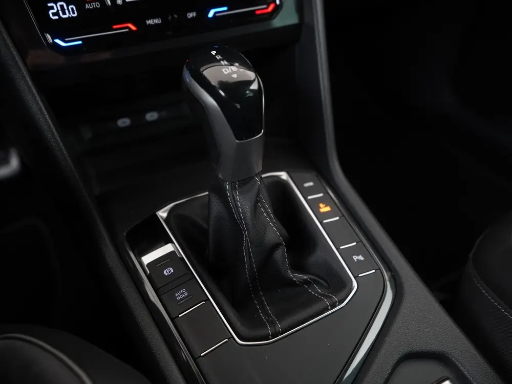 Volkswagen Tiguan 1.4 TSI eHybrid R-Line | Stuurverwarming | uit 2022, foto 12