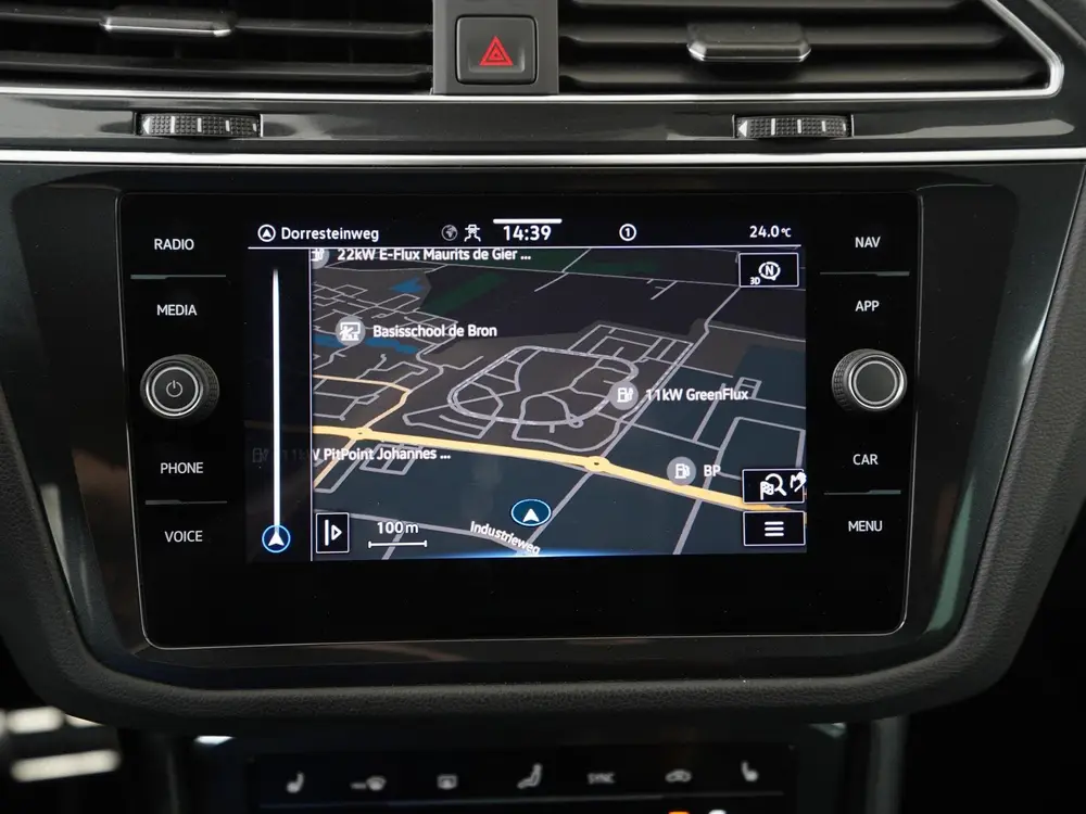 Volkswagen Tiguan 1.4 TSI eHybrid R-Line | Stuurverwarming | uit 2022, foto 19