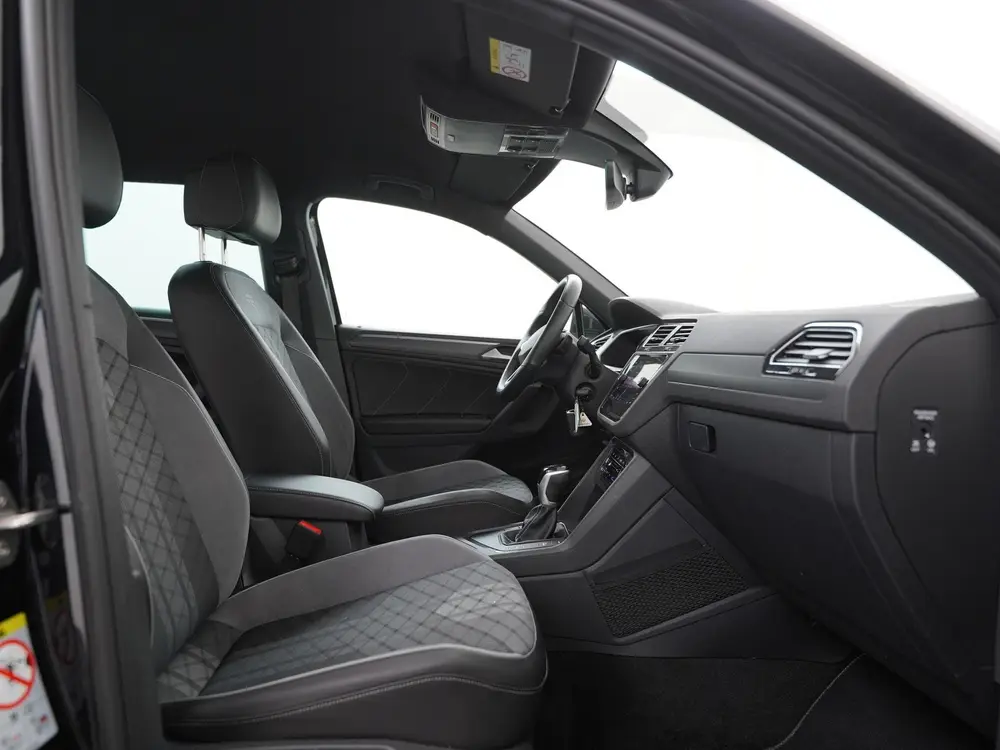 Volkswagen Tiguan 1.4 TSI eHybrid R-Line | Stuurverwarming | uit 2022, foto 3