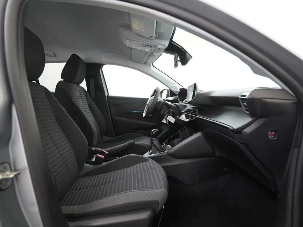 Peugeot 208 1.2 PureTech Style uit 2024, foto 3