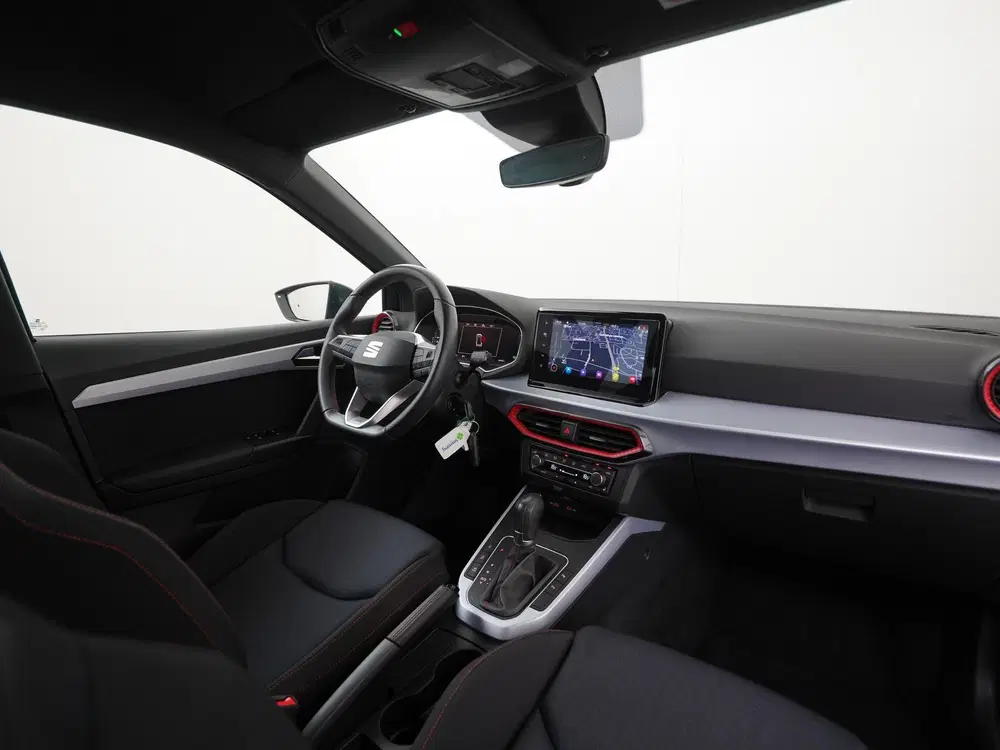 SEAT Arona 1.5 TSI FR DSG uit 2023, foto 2
