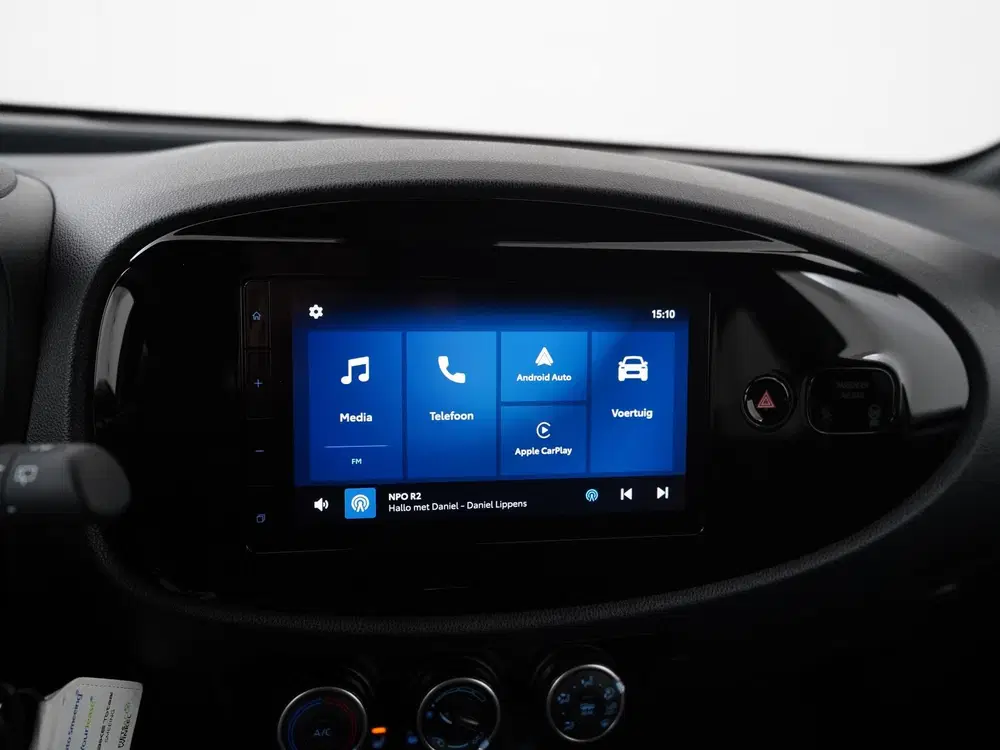 Toyota Aygo X 1.0 VVT-i MT Play Two-Tone uit 2025, foto 13