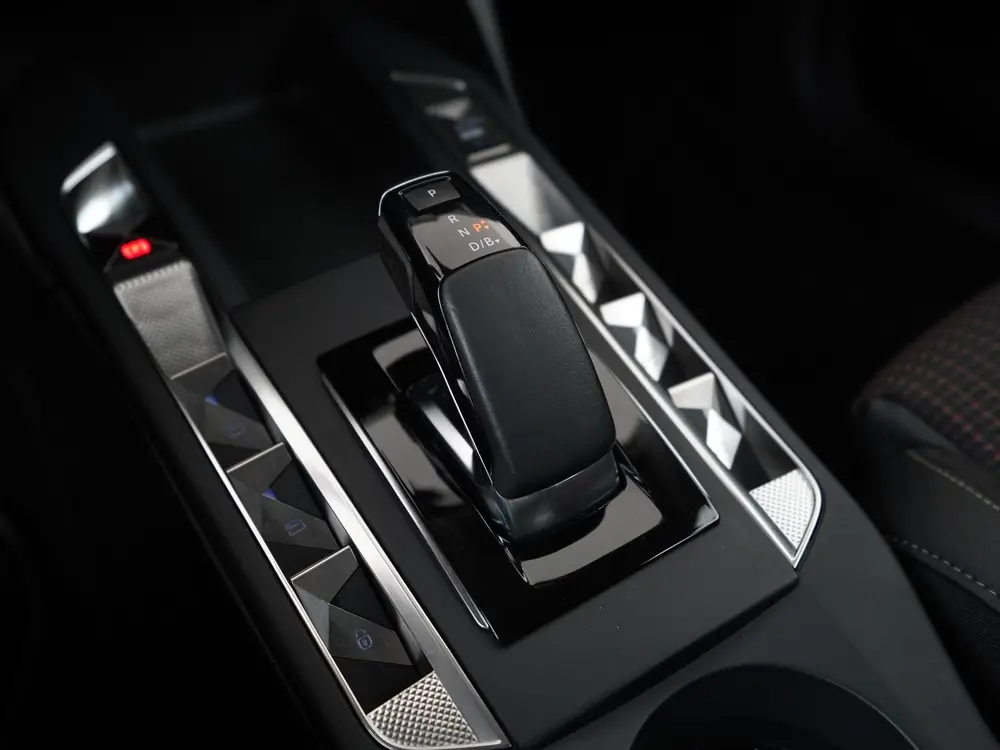 DS Automobiles DS 3 DS 3 E-Tense Performance Line 54 kWh uit 2023, foto 11