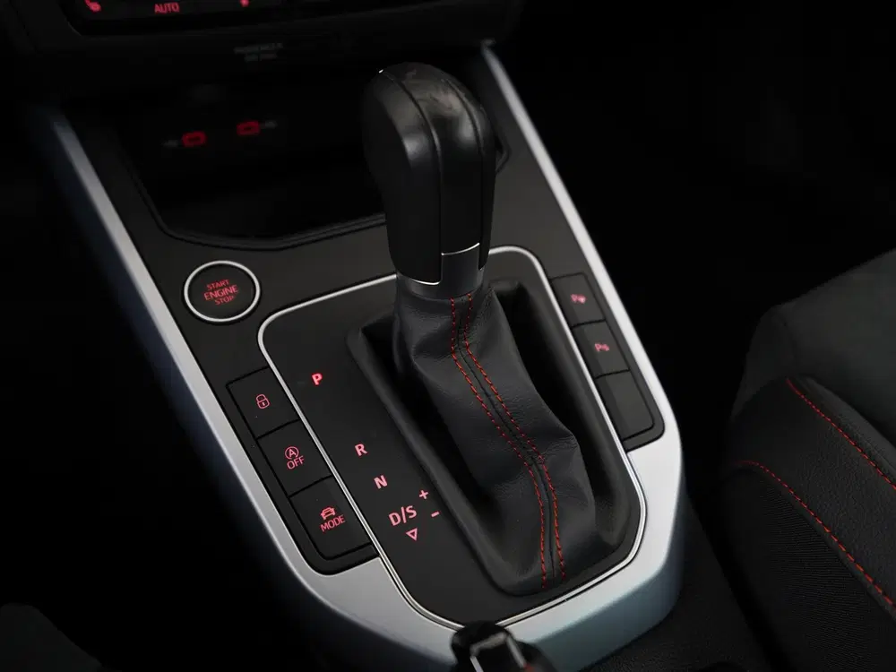 SEAT Arona 1.5 TSI FR DSG uit 2023, foto 11
