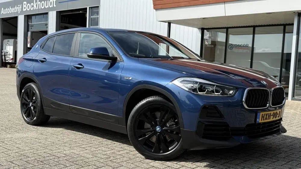 BMW X2 xDrive25e High Executive uit 2021, foto 4