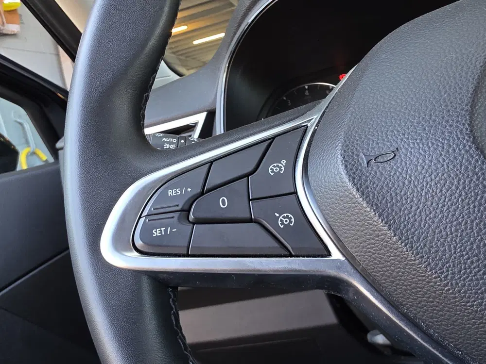 Renault Clio 1.0 TCe 90 Evolution uit 2023, foto 18