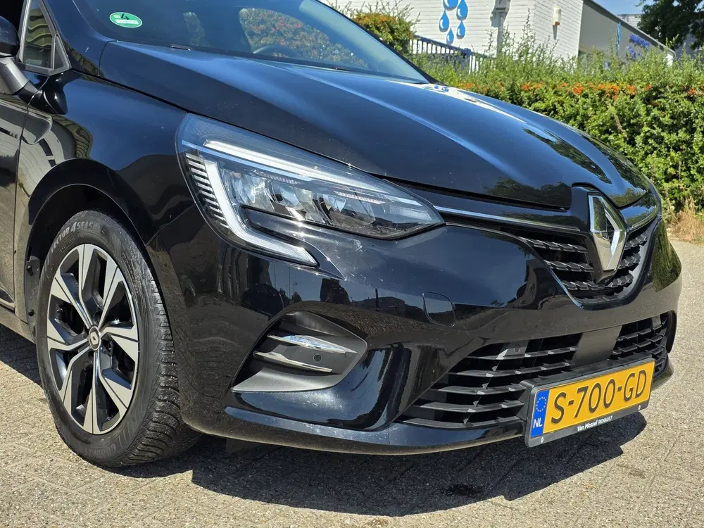Renault Clio 1.0 TCe 90 Evolution uit 2023, foto 4