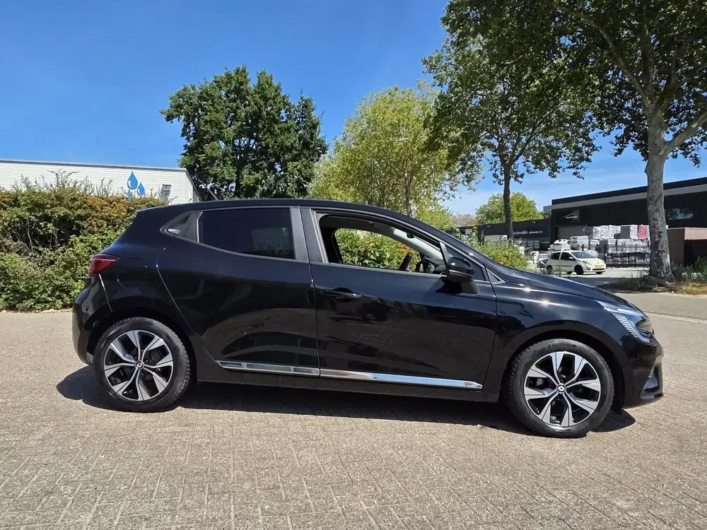 Renault Clio 1.0 TCe 90 Evolution uit 2023, foto 8
