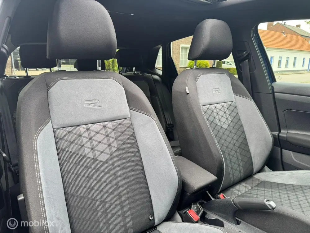 Volkswagen Polo VW Polo DSG 3x R-Line IQ Light Pano Camera ACC Garantie uit 2022, foto 11