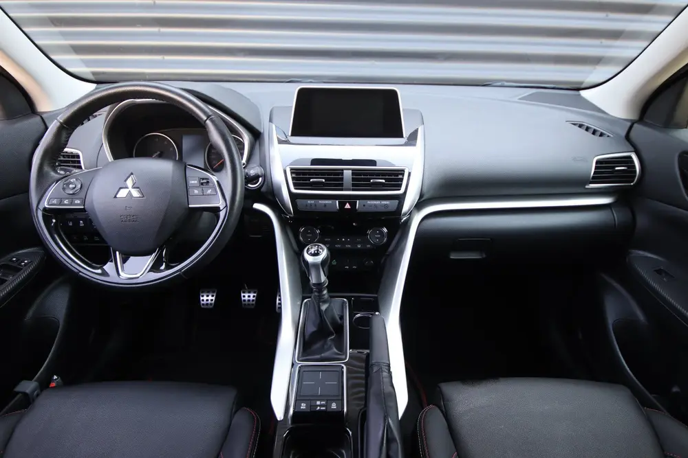 Mitsubishi Eclipse Cross 1.5 DI-T Intense S Leder uit 2019, foto 4