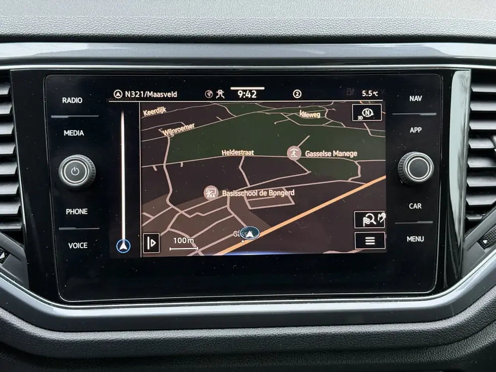 Volkswagen T-Roc 1.5 TSI Sport | LED | Camera | ACC uit 2021, foto 19