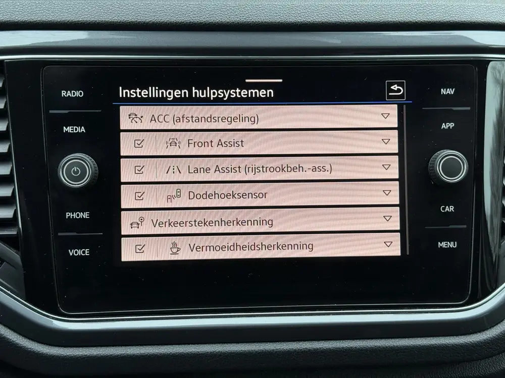 Volkswagen T-Roc 1.5 TSI Sport | LED | Camera | ACC uit 2021, foto 20
