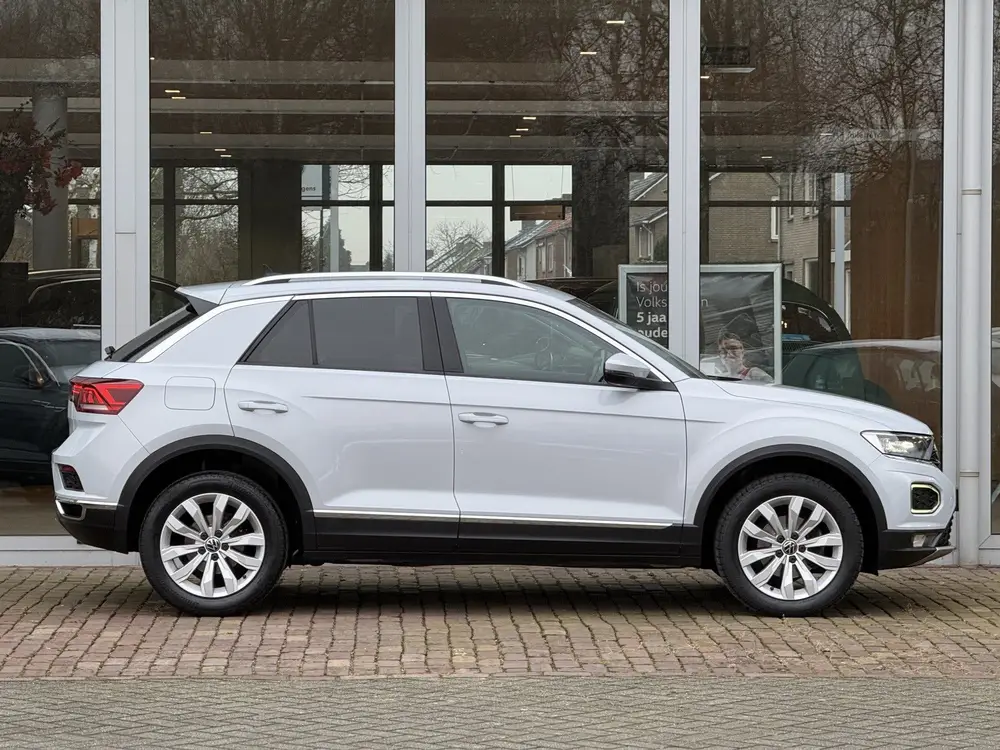 Volkswagen T-Roc 1.5 TSI Sport | LED | Camera | ACC uit 2021, foto 6