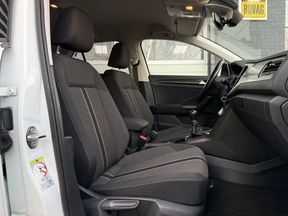 Volkswagen T-Roc 1.0 TSI Style (bj 2019) uit 2019, foto 20