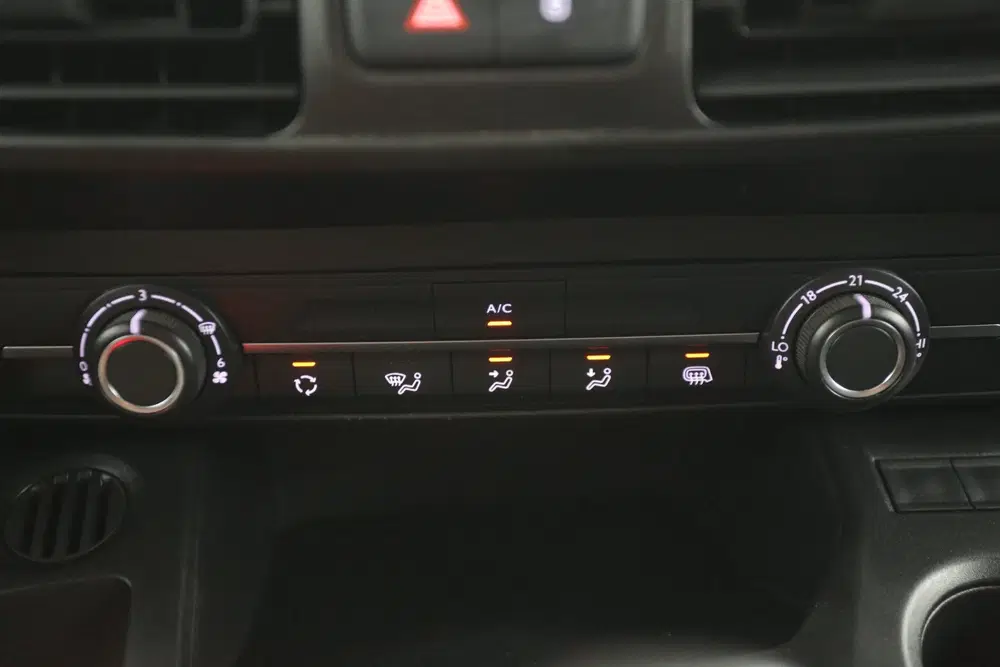 Opel Combo 1.5D 102PK uit 2022, foto 15